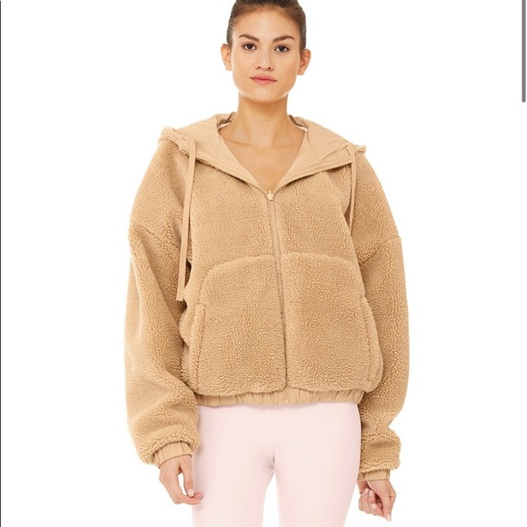 Alo Duality Reversible Sherpa Jacket - Picture 6 of 9